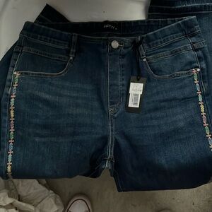 Brand new women’s Apny pants!